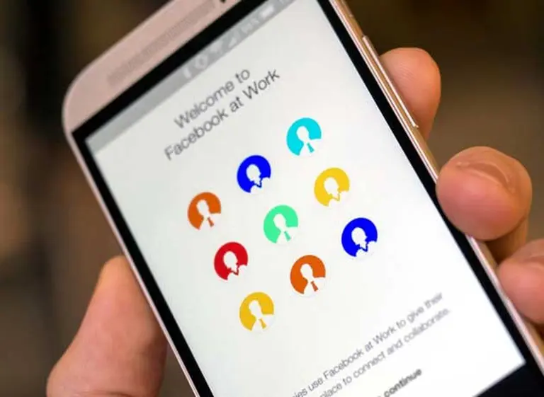 Facebook quiere competir con LinkedIn y ayudar a encontrar empleo