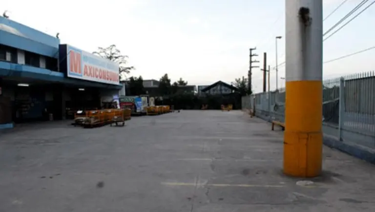 Pelea por precios: el dueño de Maxiconsumo llamó "mentiroso" a Coto