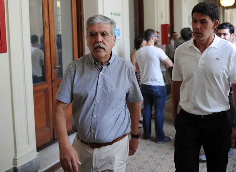 Procesan a Julio De Vido por la tragedia de Once