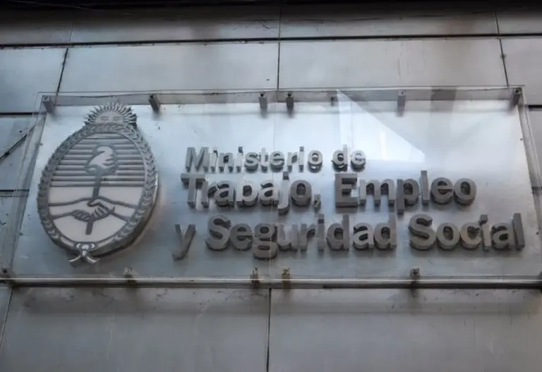 El Ministerio de Trabajo dictó la conciliación obligatoria en el conflicto por los despidos de Banghó