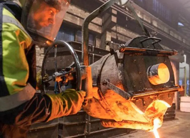 Por menor demanda, Acindar cierra 10 dí­as su planta en Villa Constitución