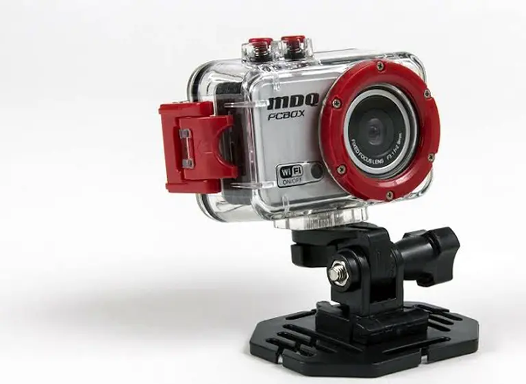 Grupo Núcleo presenta las cámaras extremas MDQ de PCBox