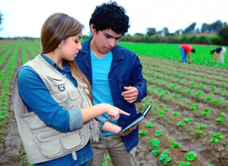 Movistar sale en ExpoAgro a cosechar nuevos negocios en el campo