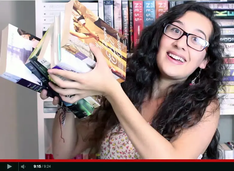 Booktubers y bloggers hablarán sobre los lectores jóvenes