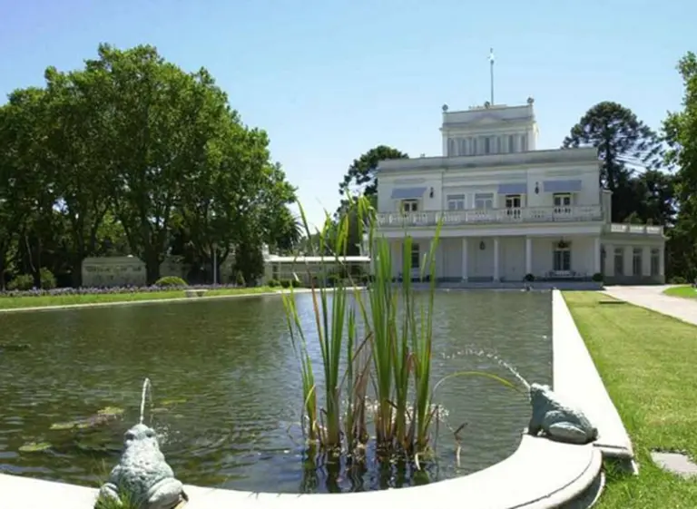 Macri se mudó a Olivos pero, por ahora, vive en la ex casa de Máximo