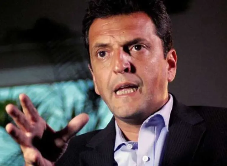 Massa presenta su plan económico: quitar IVA, tarifas ajustadas al salario y créditos a Pymes