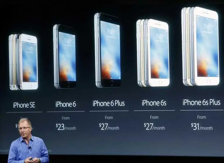 Apple presentó un modelo de iPhone más económico y una nueva iPad