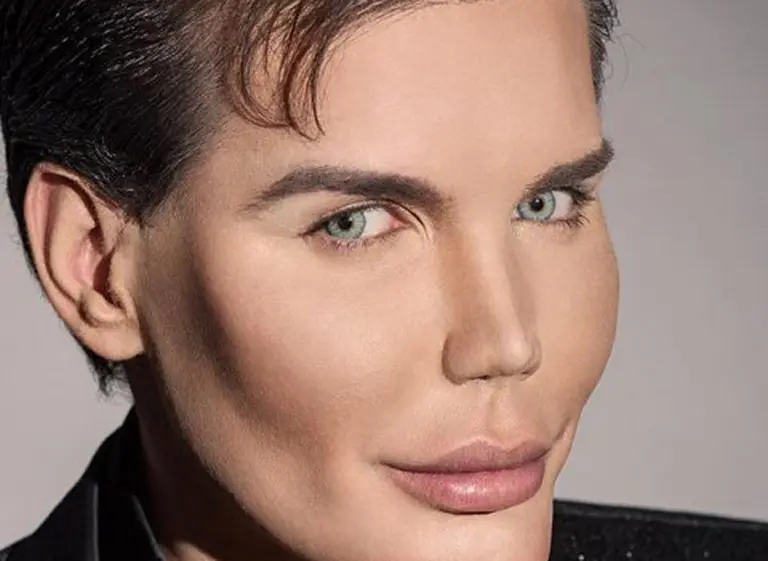 El "Ken humano": gastó u$s400.000 para parecerse al novio de Barbie