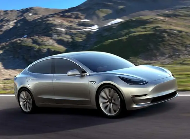 Tesla presenta su Model 3, el vehí­culo más económico en la historia de la marca