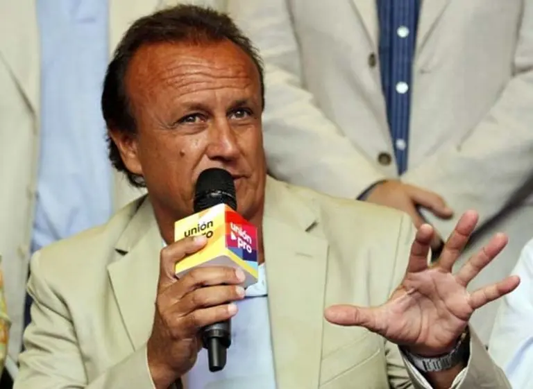 El que faltaba: reapareció Miguel Del Sel y explicó por qué se fue de la embajada de Panamá