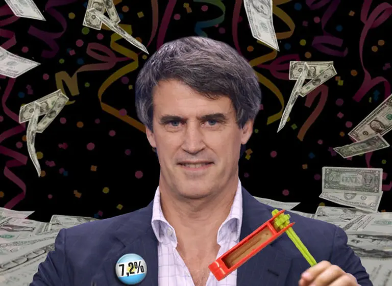 "Tan biónico": en su hora triunfal, Prat Gay puso fin al default con tasa del 7,2% y pasó factura a todos sus crí­ticos