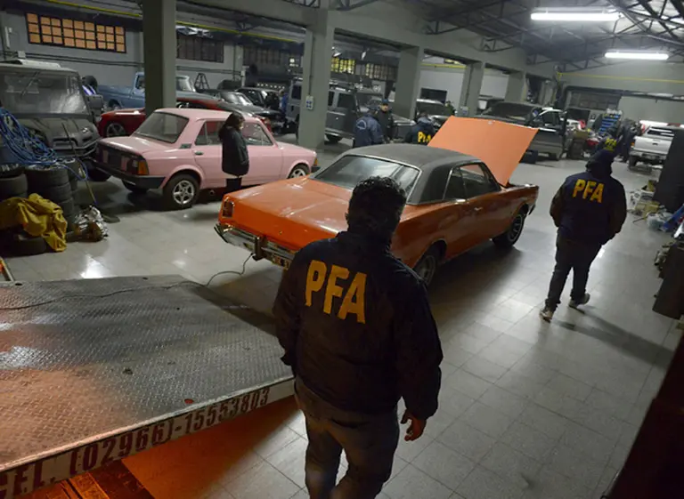 ¿Cuánto valen los autos que la Justicia le secuestró a Lázaro Báez?