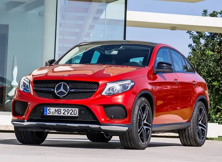 Mercedes Benz se pone al dí­a con el lanzamiento de cuatro SUV