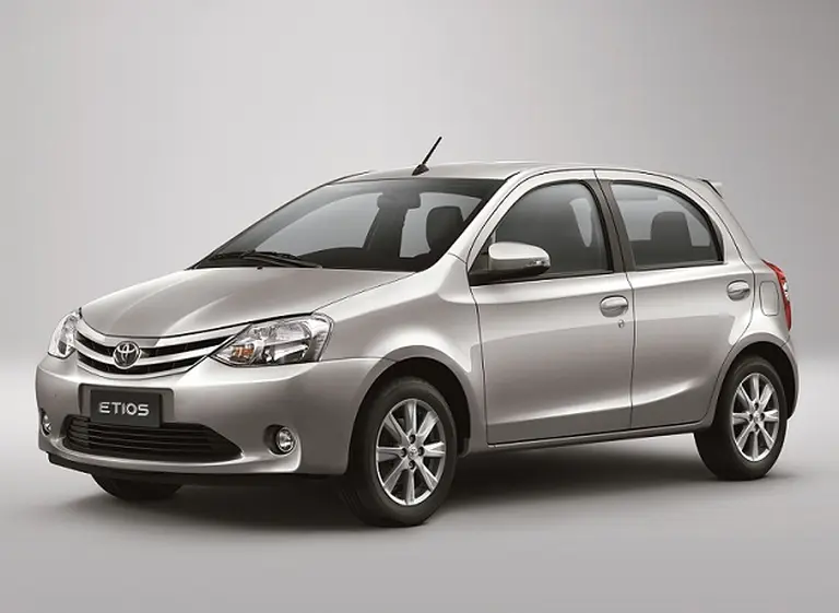 Toyota renueva el Etios: nuevo motor, cambia la caja y mantiene la estética