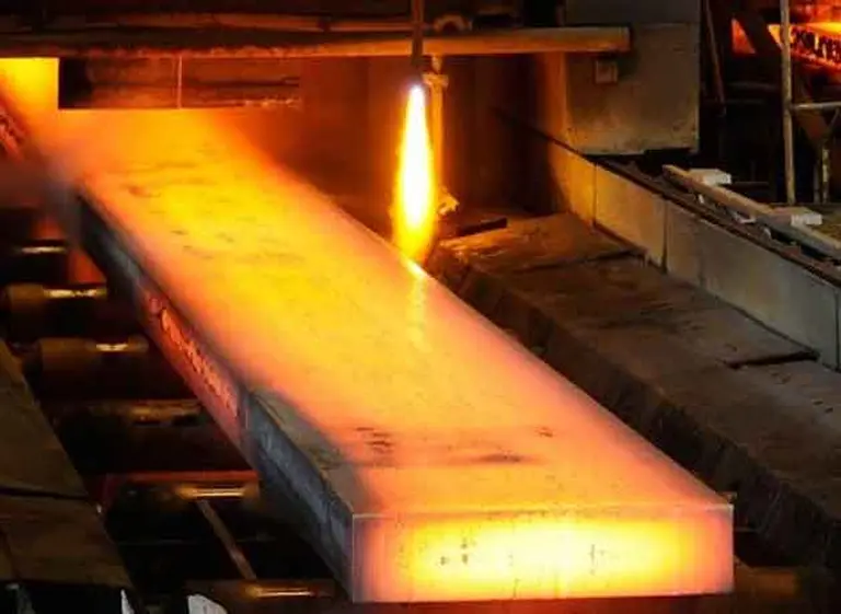 Lácteos, acero y aluminio, sectores bajo la lupa del Gobierno por falta de competencia