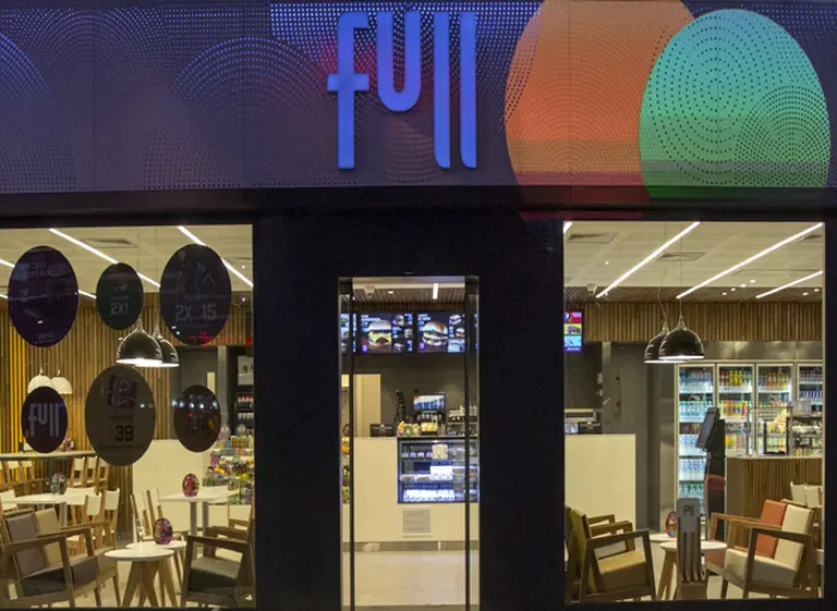 YPF renovó bajo el concepto sustentable sus tiendas Full