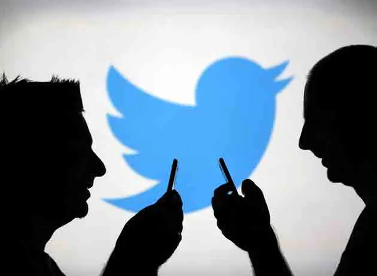 Twitter analiza abandonar los sí­mbolos de menciones y hashtags