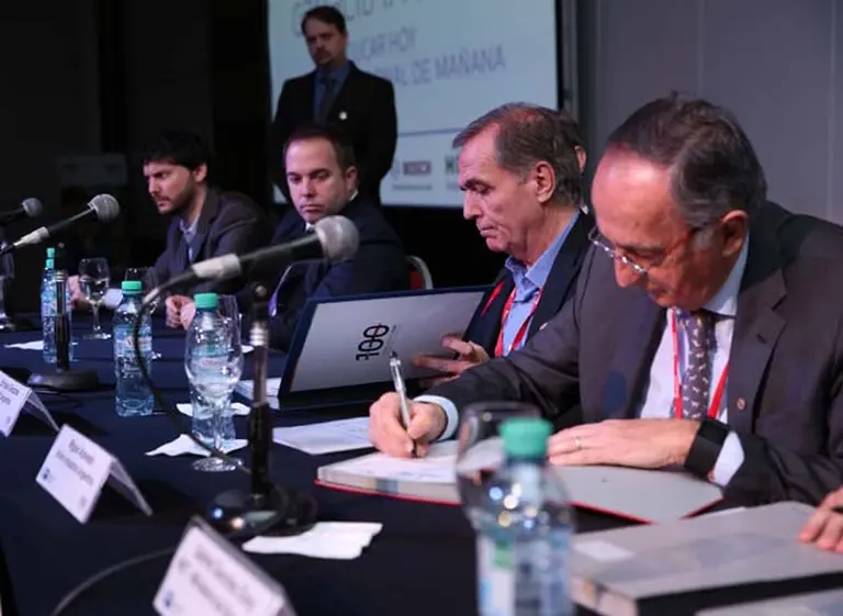 Cámara de Comercio Argentino Alemana acuerda con el Gobierno impulsar la inserción laboral