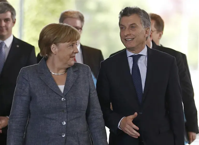 Al regreso de la gira, Macri encabeza un 9 de Julio de alto voltaje polí­tico