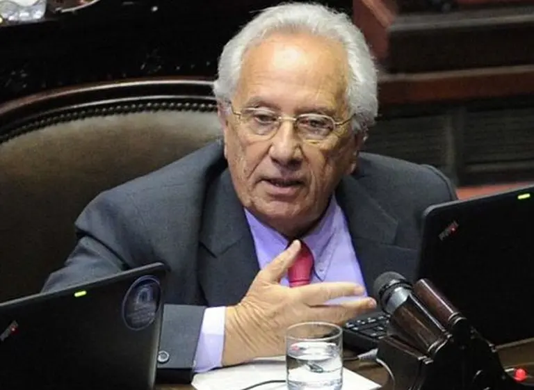 "Prorrogar el blanqueo por DNU es inconstitucional y genera inseguridad jurí­dica"