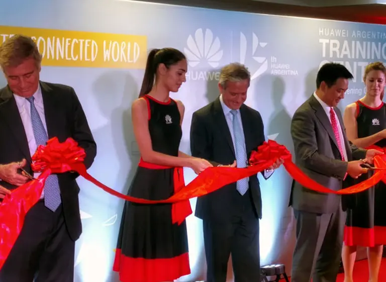 Huawei abre en Buenos Aires un centro de entrenamiento