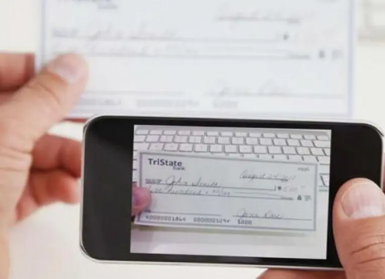 Quitan el impuesto al cheque a transferencias electrónicas de fondos