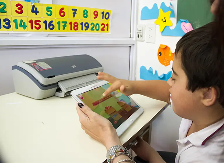 Proyecto DANE: tecnologí­a para el aprendizaje de jóvenes con discapacidad