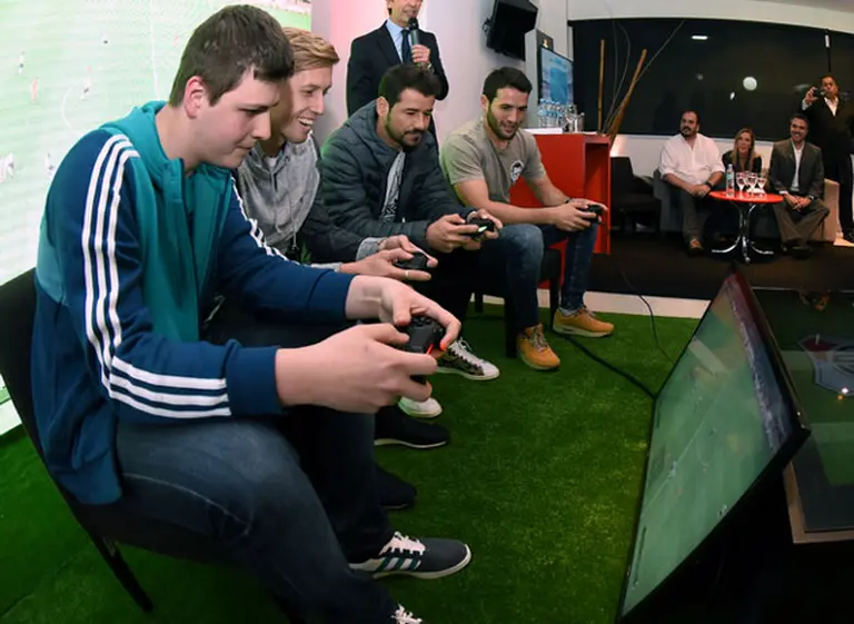 "eSports": el millonario negocio que reúne a jugadores, audiencias, grandes marcas y ahora sumó a sus filas a River Plate