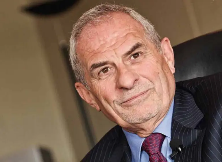 Andreani: "Se han tomado una serie de medidas que son bravas y dolorosas para los argentinos"