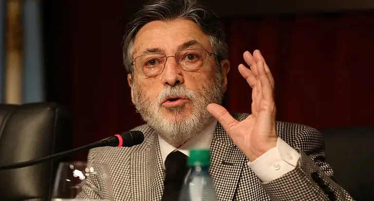 Oficial: AFIP establece que bancos no podrán pedir declaraciones juradas