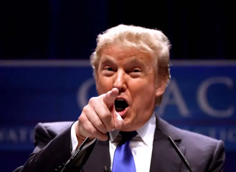 El ex espí­a que hizo el informe sobre Trump teme por su vida