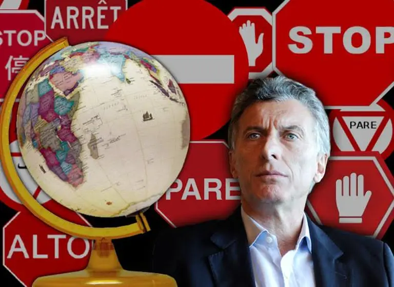 ¿Ahora es a Macri al que se le cayó el mundo?: crece la presión para que revea su apertura comercial