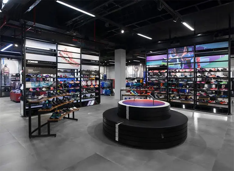 Adidas a full: inaugura tienda deportiva más avanzada de toda Latinoamérica