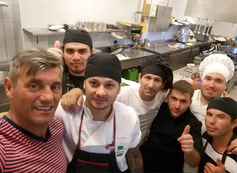 Goycochea abrió su propio restaurante con un nombre emblemático: Italia '90