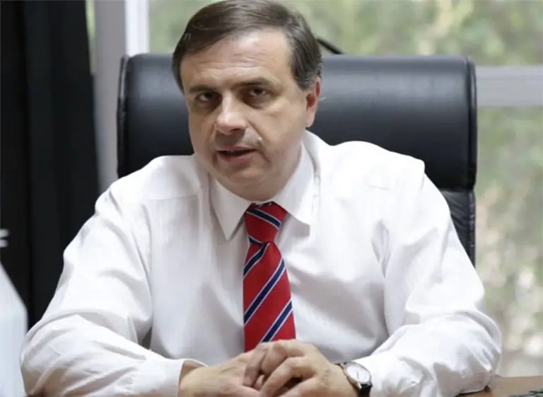 Impulsan un "Defensor del Pueblo" para redes sociales que podrí­a sancionar sitios web y usuarios