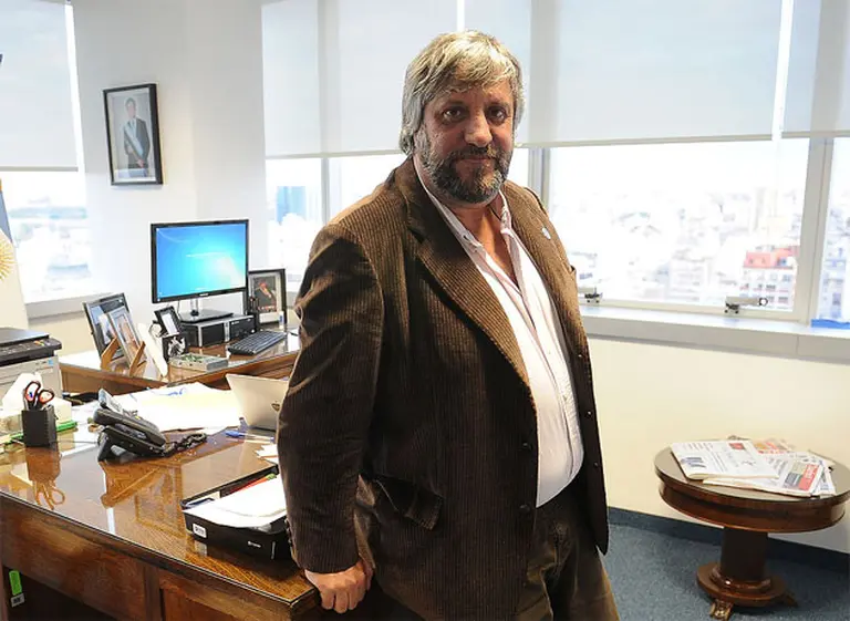 Miguel de Godoy: "Las llamadas de celulares se caen mucho menos que con Cristina"