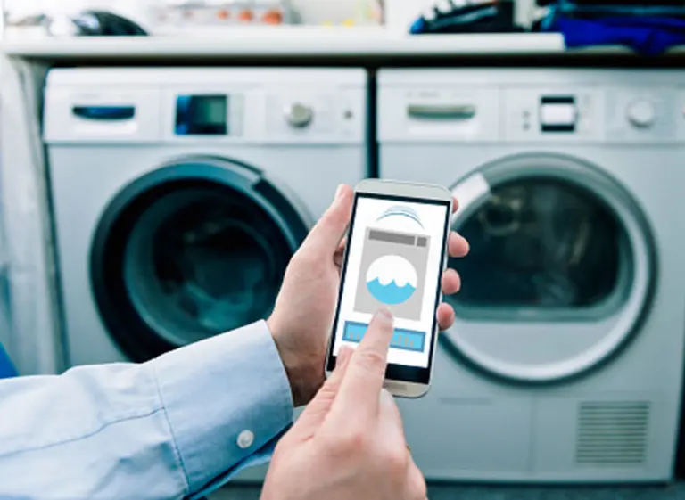 Tecnológicas incluyen más "inteligencia" conectada a Internet en lavarropas, heladeras y hasta en cepillos de dientes