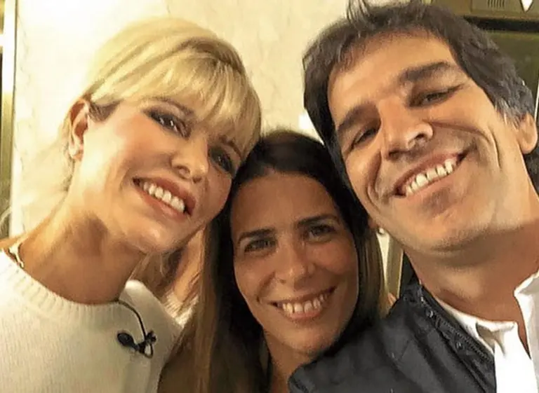 Karina Rabolini, con nuevo amor, se aleja de los medios para "cuidar" a Daniel Scioli