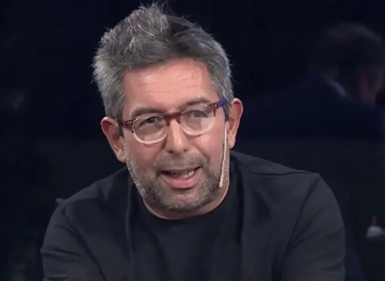 Quién es el hombre detrás de las redes sociales de Macri