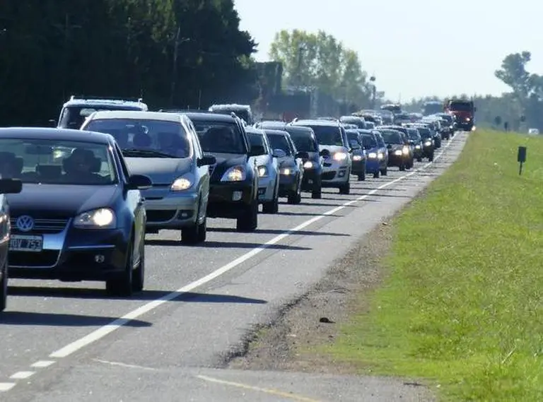 El caos vehicular no es una sensación: hay récord de autos en las calles y se siguen sumando