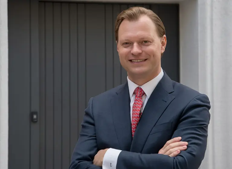 La española IE Business School nombró un nuevo Decano alemán