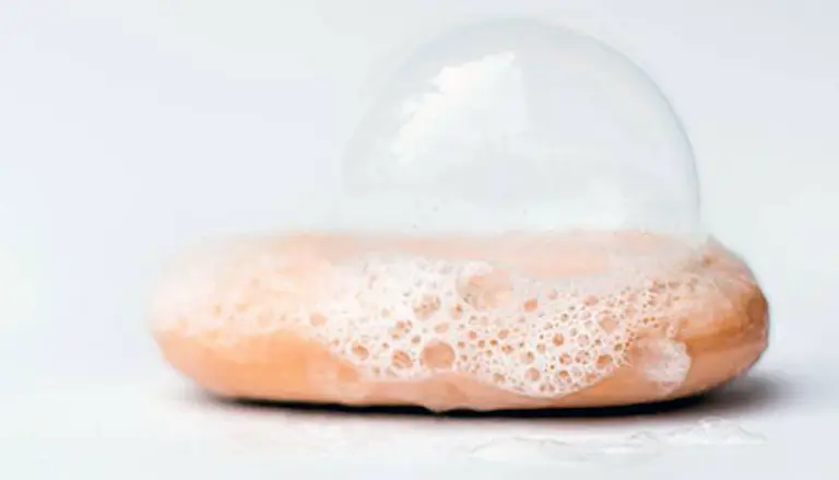 Lanzan un teléfono móvil que se puede lavar