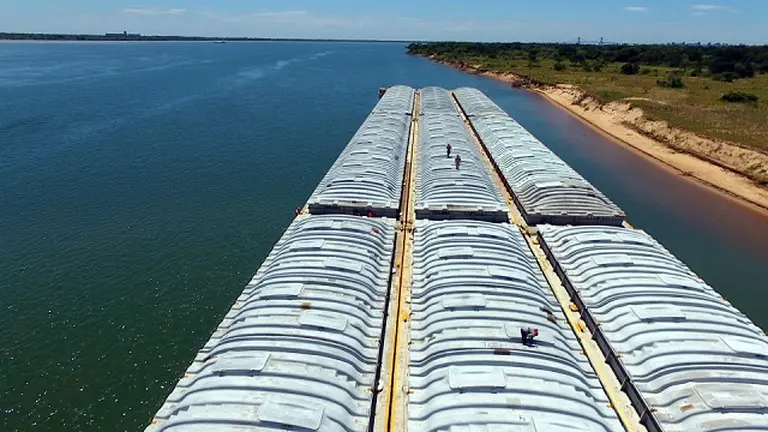 Llega a la Argentina el primer buque cargado con soja de EE.UU. después de 20 años