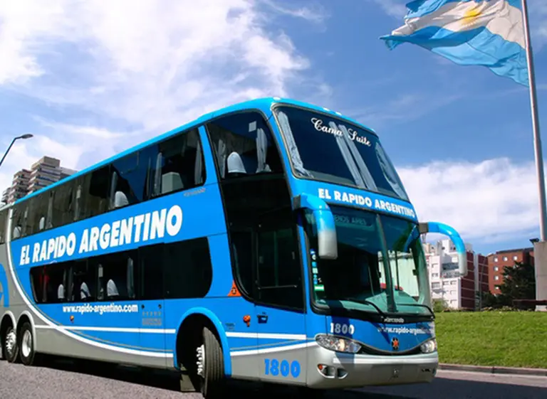 Aseguran que los hermanos Cirigliano analizan vender la empresa El Rápido Argentino