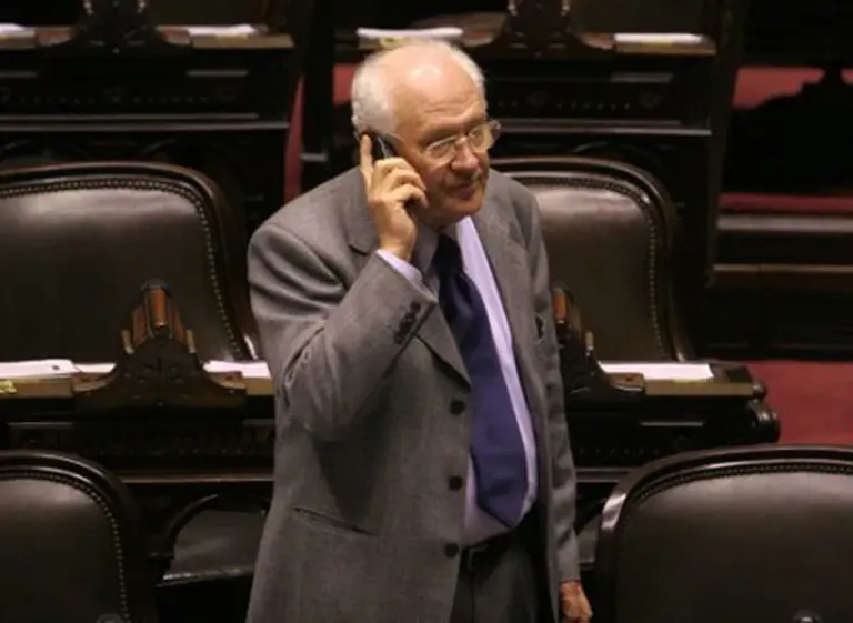 La AGN avisa que no intervendrá en el conflicto por el acuerdo entre el Gobierno y Franco Macri