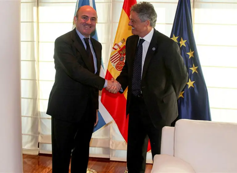 Granos, automóviles, alimentos y energí­a, los sectores que impulsa el Gobierno en España