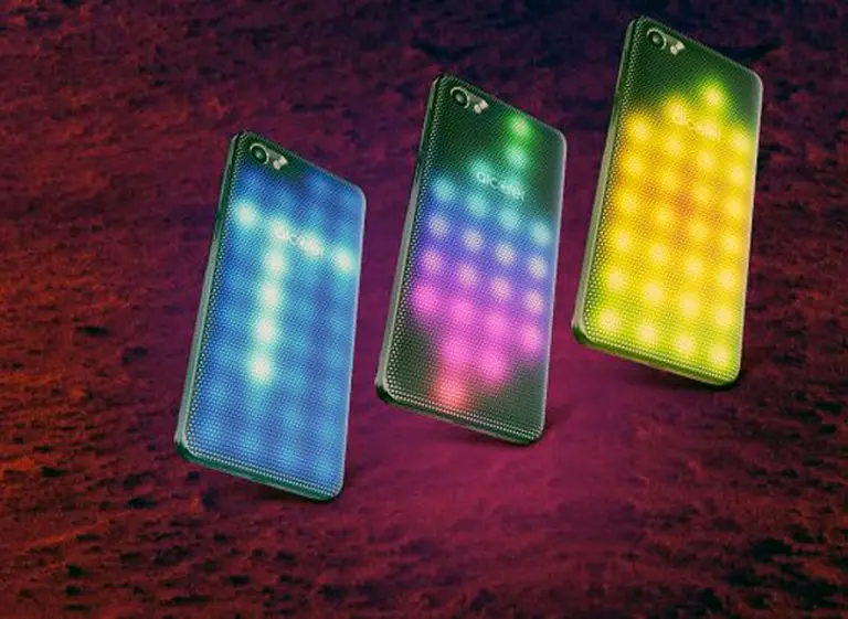 Alcatel A5, un móvil con carcasa LED que se ilumina con las notificaciones