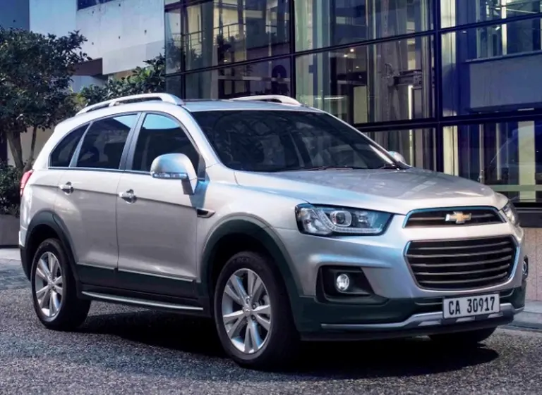 Después de Trailblazer y Tracker, Chevrolet presentó la renovada Captiva