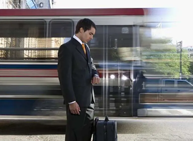 Radiografí­a del transporte público: ¿cómo viajan y cuánto demoran los argentinos para llegar al trabajo?