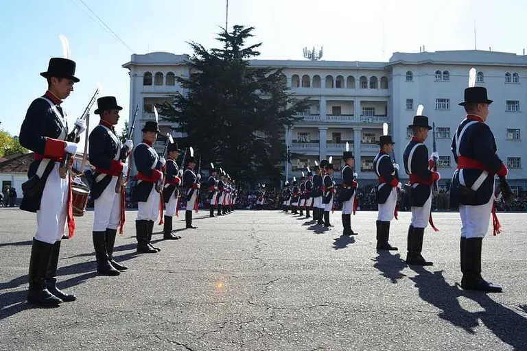 El Gobierno venderá predios del Ejército que están en Palermo, Las Cañitas y Puerto Madero